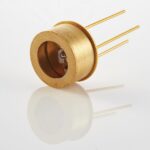 PVAシリーズ 2.4 - 5.3µm PVIAシリーズ 2.4 - 5.3µm